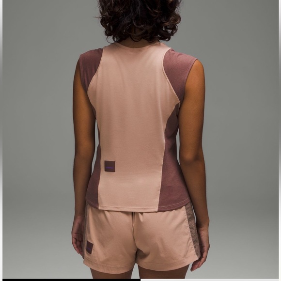 NWOT Lululemon cap sleeve hiking tank top - Picture 3 of 10